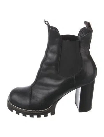 Pre-owned Louis Vuitton Lv Monogram Leather Chelsea Boots In Black
