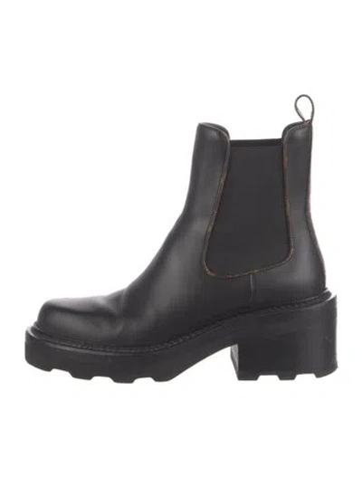 Pre-owned Louis Vuitton Lv Monogram Leather Chelsea Boots In Black