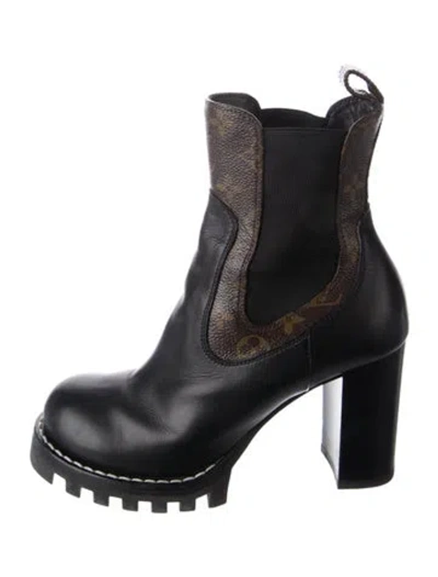 Pre-owned Louis Vuitton Lv Monogram Leather Chelsea Boots In Black