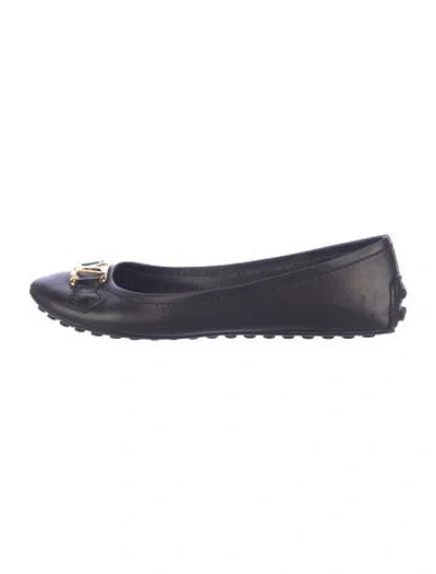 Pre-owned Louis Vuitton Lv Monogram Leather Loafers In Black