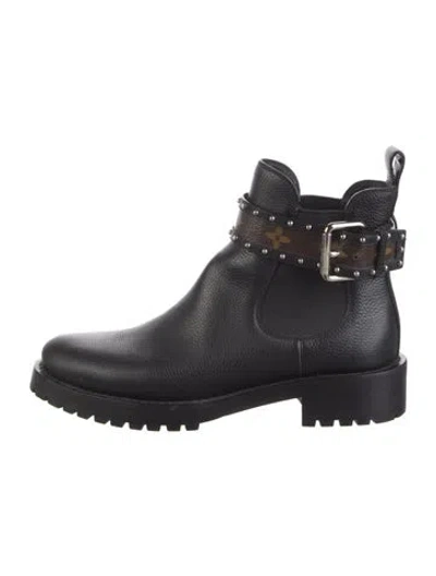 Pre-owned Louis Vuitton Lv Monogram Leather Moto Boots In Black