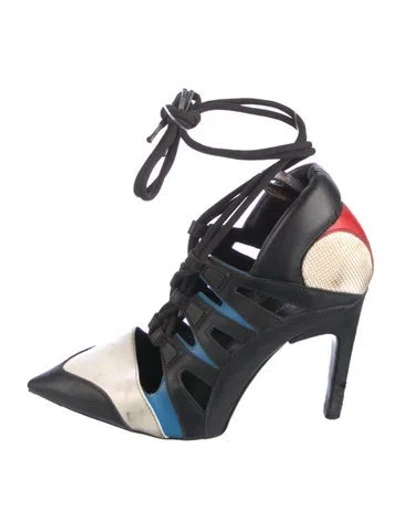 Pre-owned Louis Vuitton Lv Monogram Leather Pumps In Black