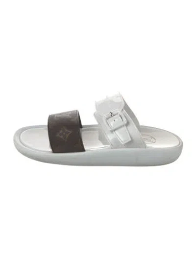 Pre-owned Louis Vuitton Lv Monogram Leather Slides In Brown/white