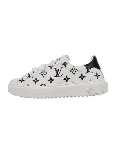 Pre-owned Louis Vuitton Lv Monogram Leather Sneakers In White