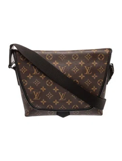 Pre-owned Louis Vuitton Lv Monogram Messenger Bag In Brown