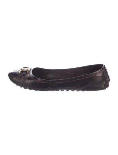 Pre-owned Louis Vuitton Lv Monogram Patent Leather Loafers In Purple