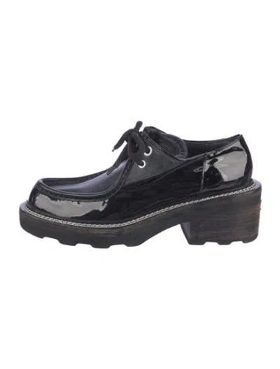 Pre-owned Louis Vuitton Lv Monogram Patent Leather Oxfords In Black