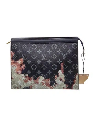 Pre-owned Louis Vuitton Lv Monogram Pochette Voyage Mm In Blue