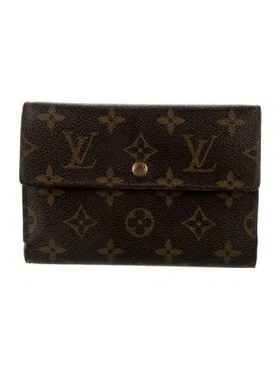 Pre-owned Louis Vuitton Lv Monogram Porte-trésor Étui Papier Wallet In Brown