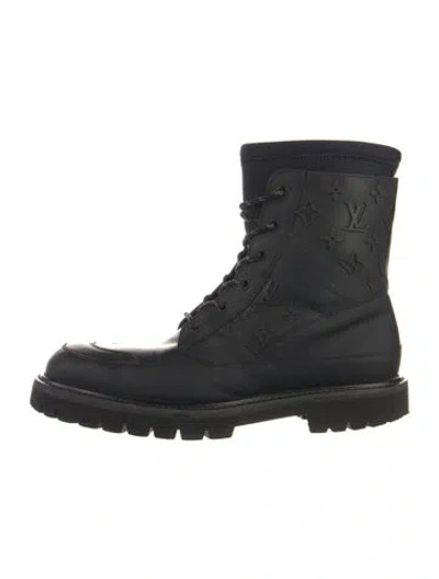 Pre-owned Louis Vuitton Lv Monogram Rubber Rain Boots In Black