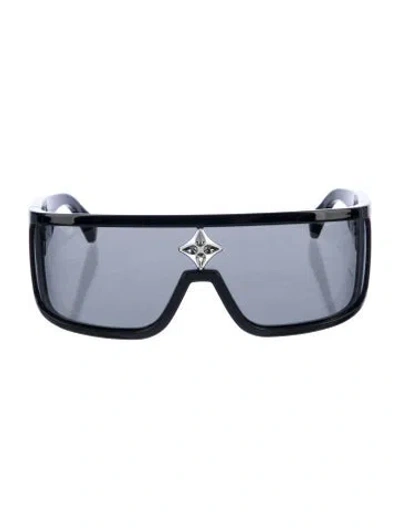 Pre-owned Louis Vuitton Lv Monogram Shield Sunglasses In Black