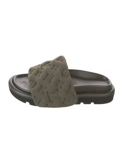 Pre-owned Louis Vuitton Lv Monogram Slides In Green