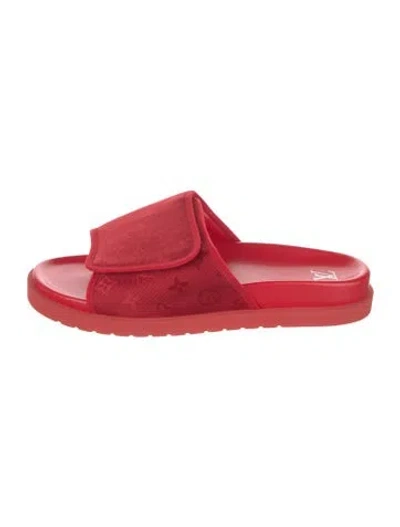 Pre-owned Louis Vuitton Lv Monogram Slides In Red