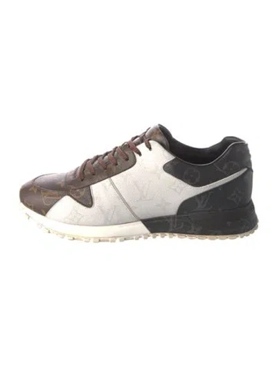 Pre-owned Louis Vuitton Lv Monogram Sneakers In Brown