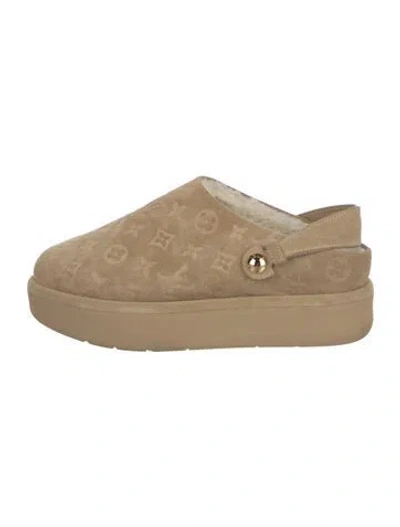 Pre-owned Louis Vuitton Lv Monogram Suede In Brown