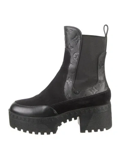 Pre-owned Louis Vuitton Lv Monogram Suede Chelsea Boots In Black