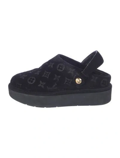 Pre-owned Louis Vuitton Lv Monogram Suede Mules In Blue