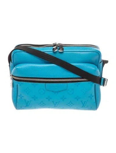 Pre-owned Louis Vuitton Lv Monogram Taïgarama Outdoor In Blue