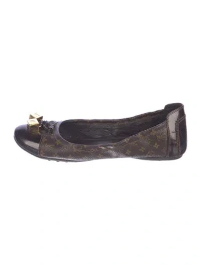 Pre-owned Louis Vuitton Lv Monogram Tassel Accents Ballet Flats In Brown