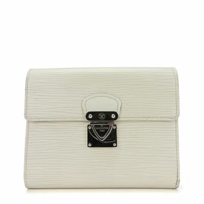 Pre-owned Louis Vuitton Lv Off White Leather Wallet (tri-fold) ()