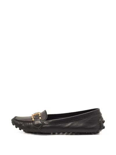 Pre-owned Louis Vuitton Lv Plaque Loafers In Black