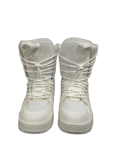 Pre-owned Louis Vuitton Lv Trainer Snow Boots White
