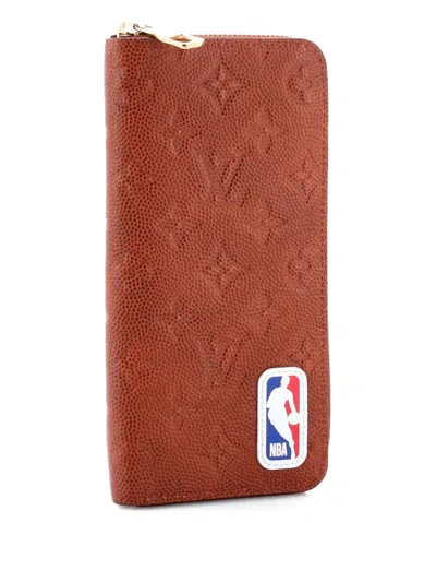 Pre-owned Louis Vuitton Lv X Nba Zippy Wallet Monogram Embossed Leather Vertical Small Wallets In Brown