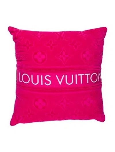 Pre-owned Louis Vuitton Lvacation Beach Pillow In Pink