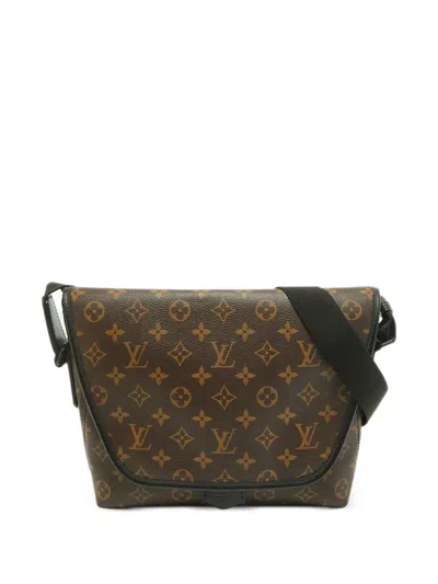 Pre-owned Louis Vuitton Magnetic Monogram Macassar Messenger Bag In Brown