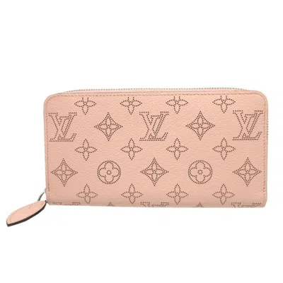 Pre-owned Louis Vuitton Magnolia Mahina Leather Long Wallet (bi-fold) () In White