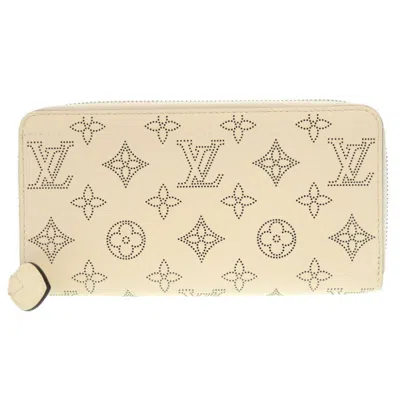 Pre-owned Louis Vuitton Mahina Lv Off White Mahina Leather Long Wallet (bi-fold) ()