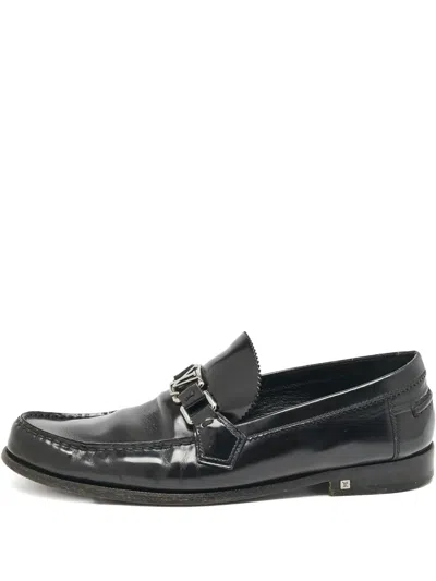 Pre-owned Louis Vuitton Major Lv Buckle Leather Loafers In Black