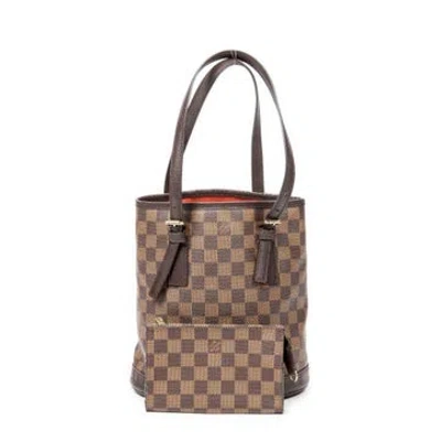 Pre-owned Louis Vuitton Marais In Brown