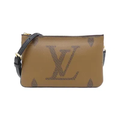 Pre-owned Louis Vuitton Marron Coated Canvas Pochette Shoulder Bag () In Brown