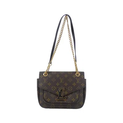 Pre-owned Louis Vuitton Marron Coated Canvas Shoulder Bag () In Brown