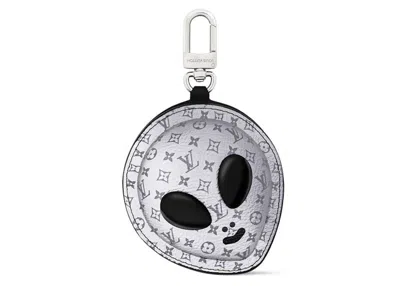 Pre-owned Louis Vuitton Men's  Lv Alien Bag Charm