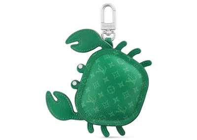 Pre-owned Louis Vuitton Men's  Lv Crab Bag Charm In Green