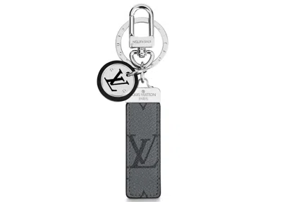 Pre-owned Louis Vuitton Men's  Neo Club Bag Charm And Key Holder Monogram Eclipse Reverse In Gray