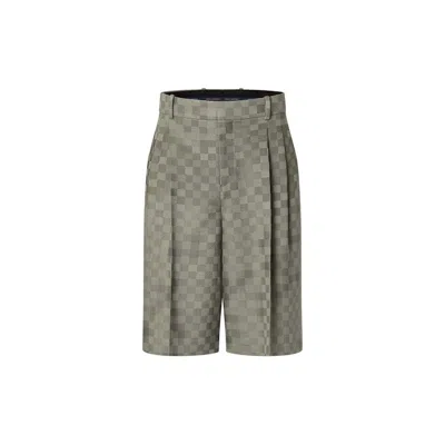 Pre-owned Louis Vuitton Men's  Tailored Wide Damier Damoflage Wool Shorts In Grey In Gray
