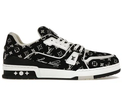 Pre-owned Louis Vuitton Men's  Trainer Monogram Textile Sneakers In Black/white
