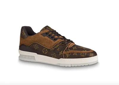 Pre-owned Louis Vuitton Men's  Trainer Suede Monogram Sneakers In Brown