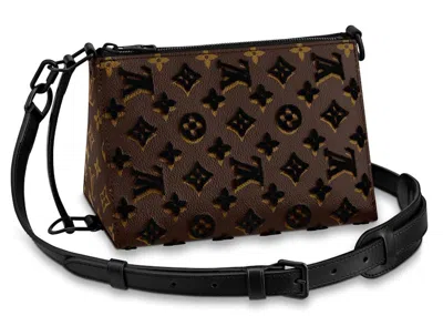 Pre-owned Louis Vuitton Men's  Triangle Messenger Monogram Tuffetage In Black