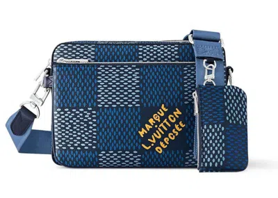 Pre-owned Louis Vuitton Men's  Trio Messenger Damier In Heritage Blue