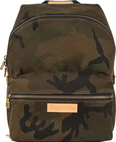 Pre-owned Louis Vuitton Men's  X Supreme Apollo Backpack Monogram Camo