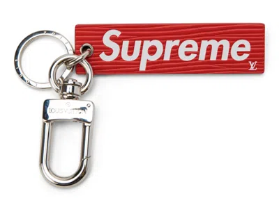 Pre-owned Louis Vuitton Men's  X Supreme Epi Keychain Red