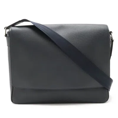 Pre-owned Louis Vuitton Messenger Black Leather Shoulder Bag ()