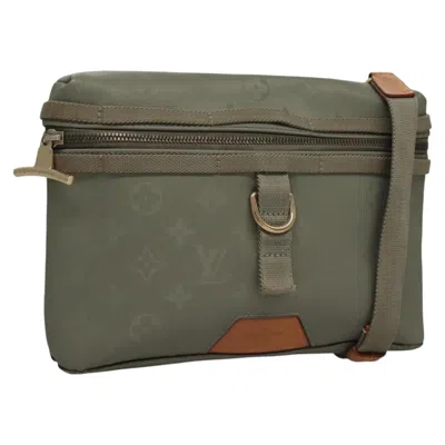 Pre-owned Louis Vuitton Messenger Grey Canvas Shoulder Bag ()