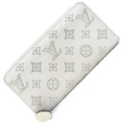 Pre-owned Louis Vuitton Metallic Gray Mahina Leather Long Wallet (bi-fold) ()