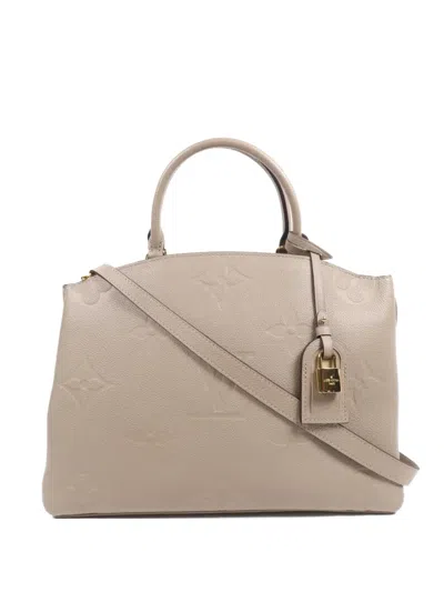 Pre-owned Louis Vuitton Mm Grand Palais Monogram-pattern Tote Bag In Neutral