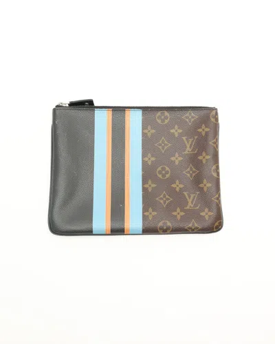 Pre-owned Louis Vuitton Mm Monogram Pochette Plate Pouch In Multi